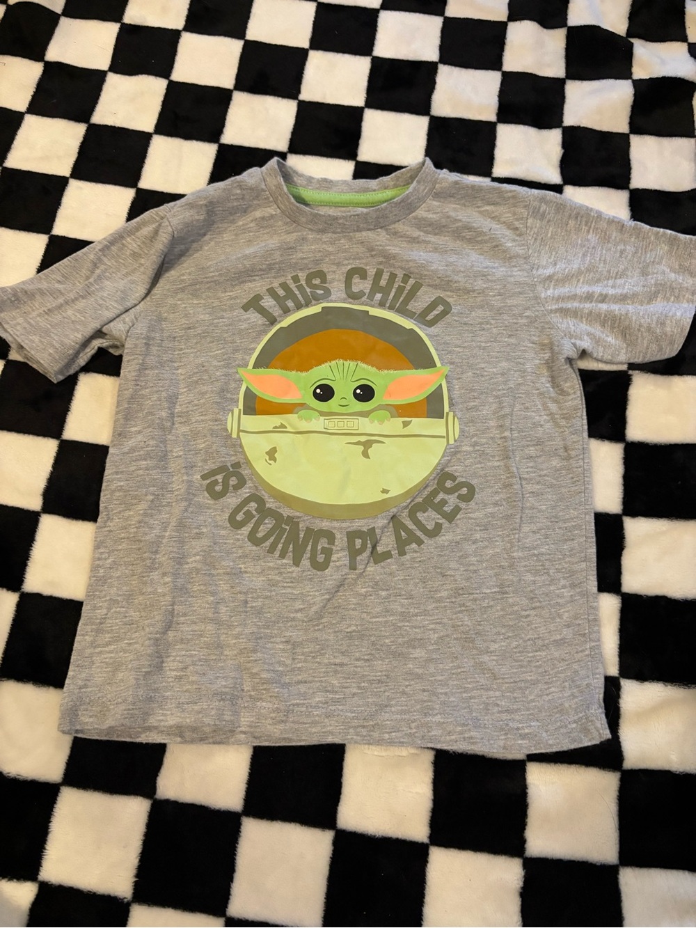 5T baby yoda tshirt